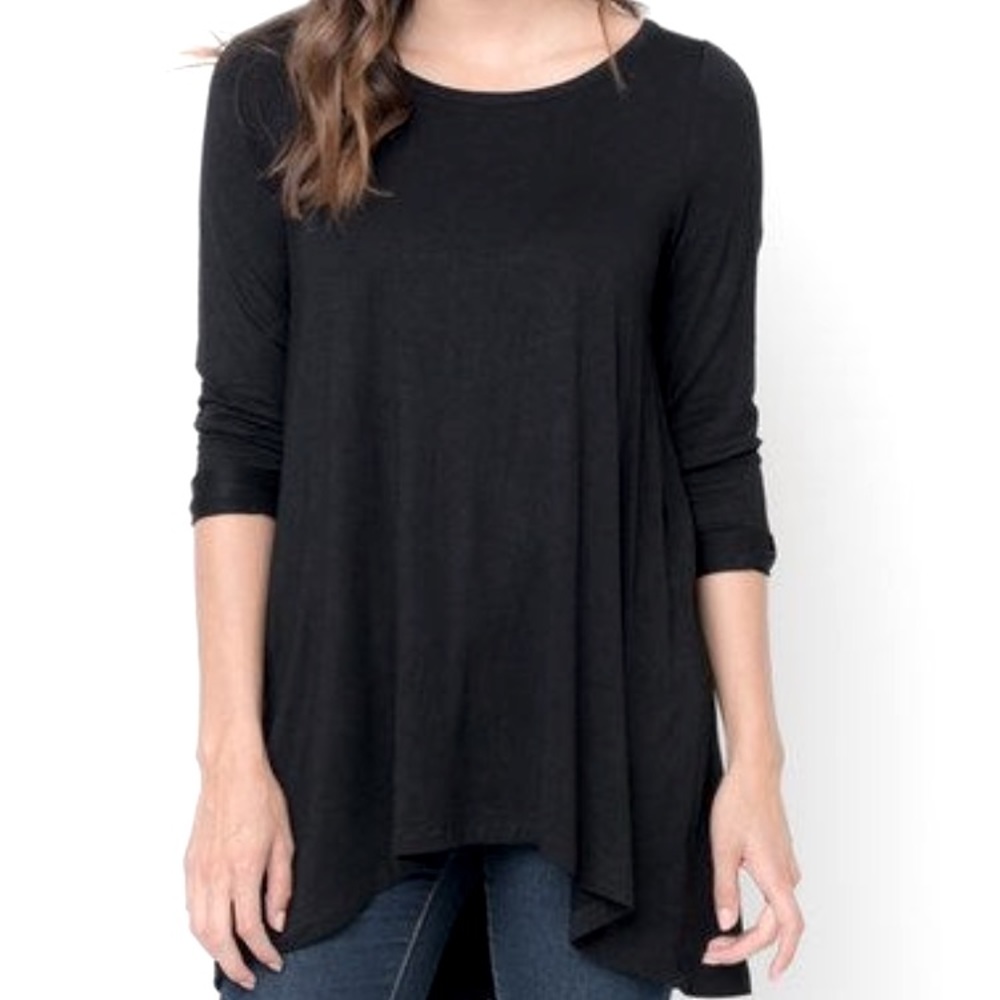 Caralase Fits Like L Black Top